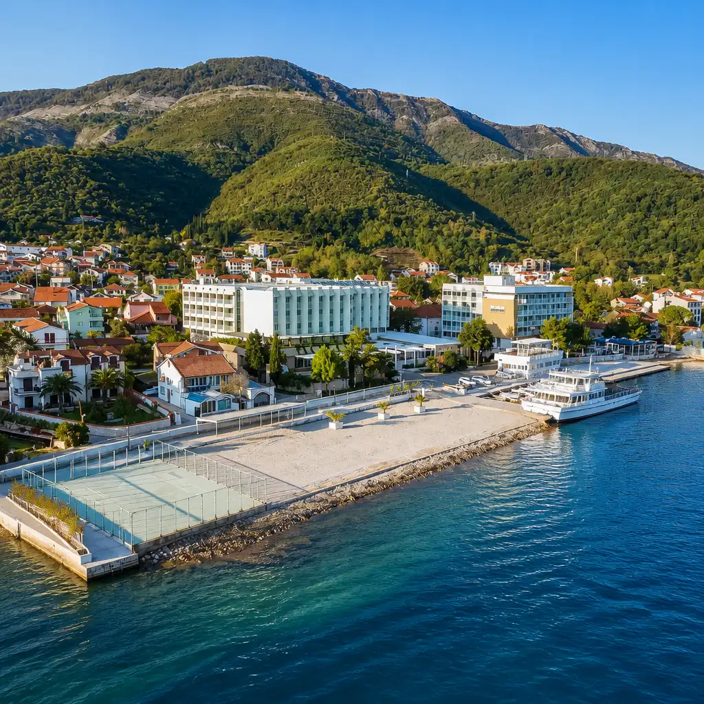 Carine Hotel Delfin