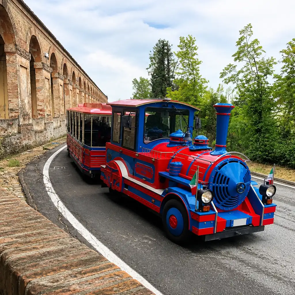 Bologna Open Bus & San Luca Express: Combo Ticket with Food Tasting