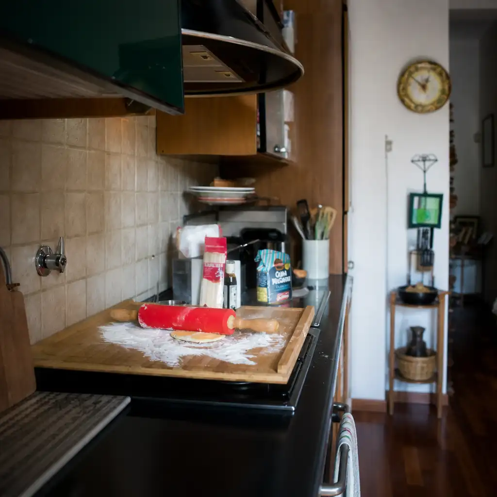 Rome: Market Tour + Dining Experience at Local's Home