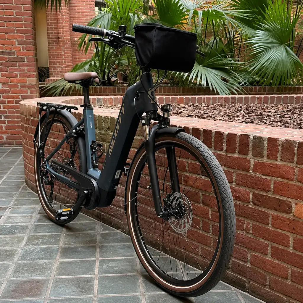 Boston: E-Bike Rental