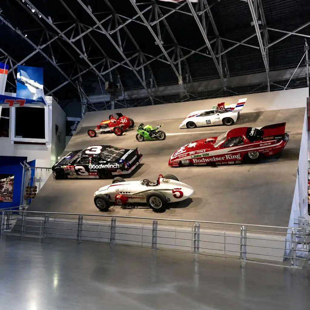 Daytona Beach: Day Trip from Orlando + Speedway Track Tour