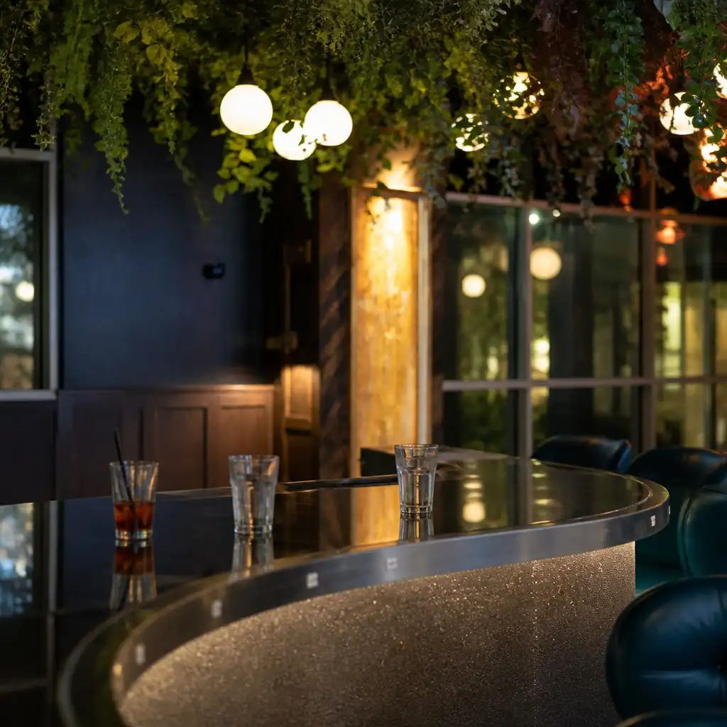 High Line Comedy Club: Stand Up Comedy Show + Minigolf