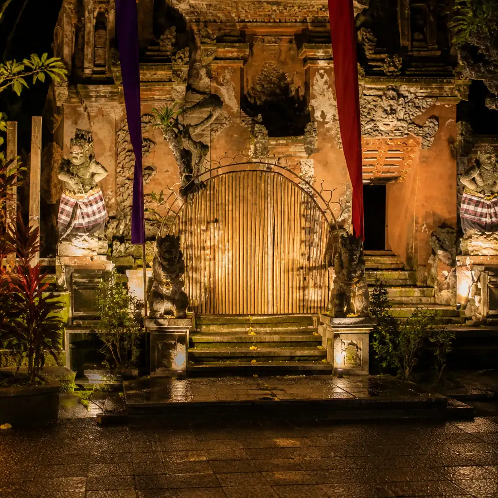 Puri Agung Peliatan Ubud Bali: Kecak & Fire Dance Show Ticket
