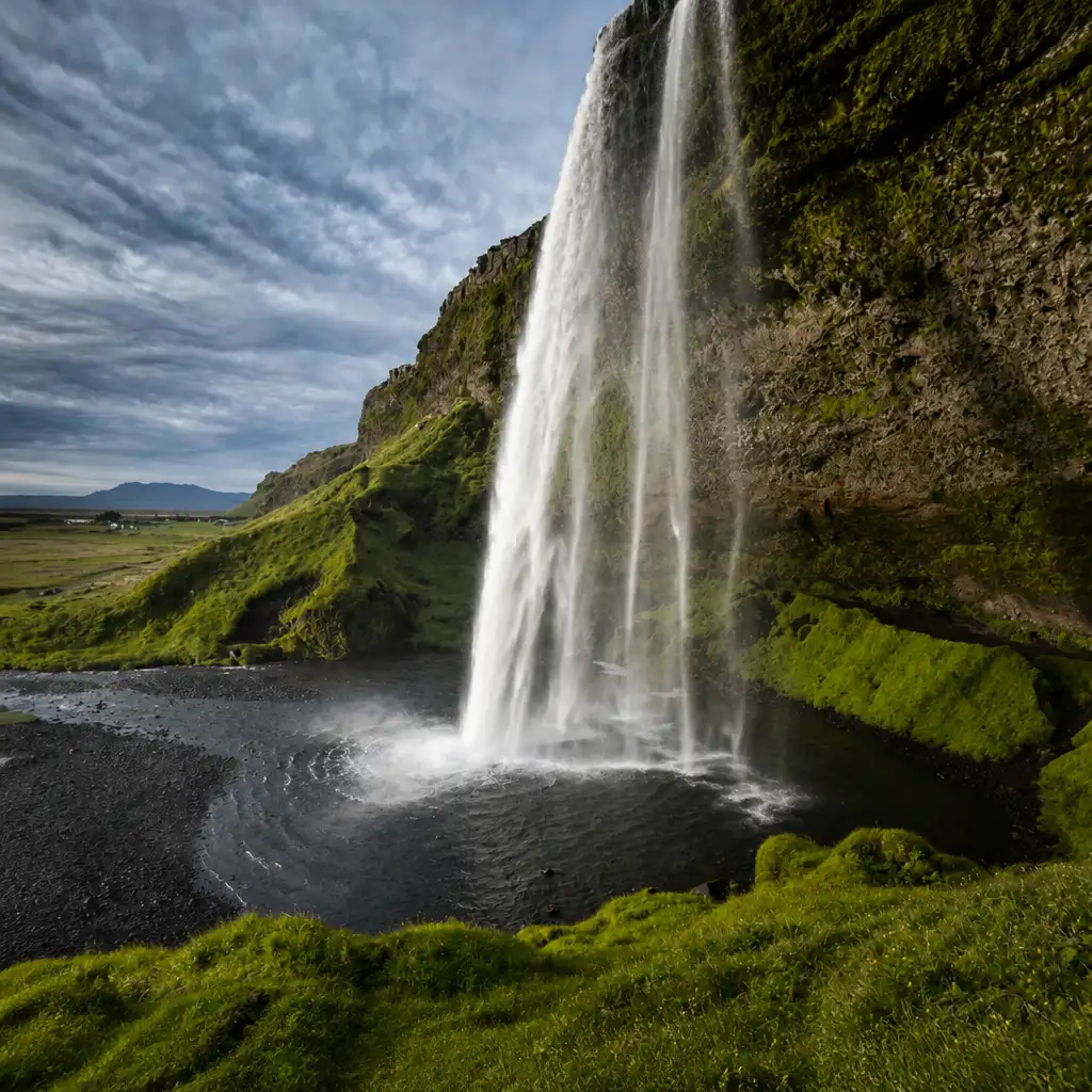 Vik, Skógafoss Waterfall & Black Sand South Iceland: Guided Tour + Transport